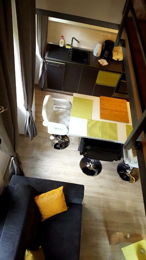 Studio Apartment Vanna - 1St Row To The Sea Opatija Eksteriør bilde